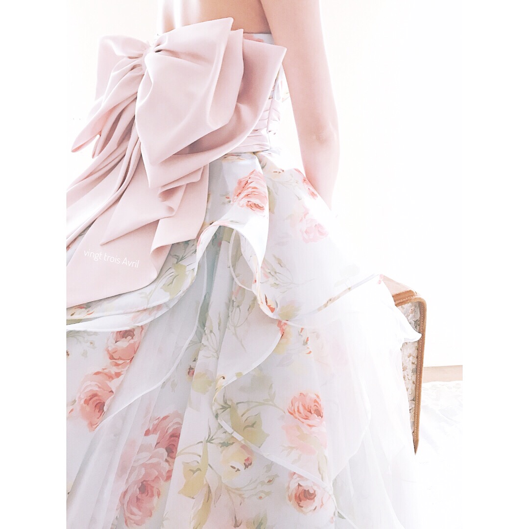 ローラ アシュレイ　カラードレス